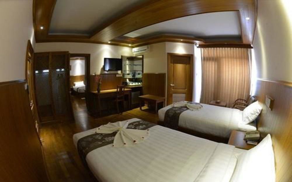 Hotel Sidney Yangon Exterior photo